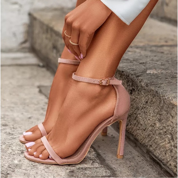 Forever 21 New never worn Blush faux suede 4 inch heels - Picture 2 of 7